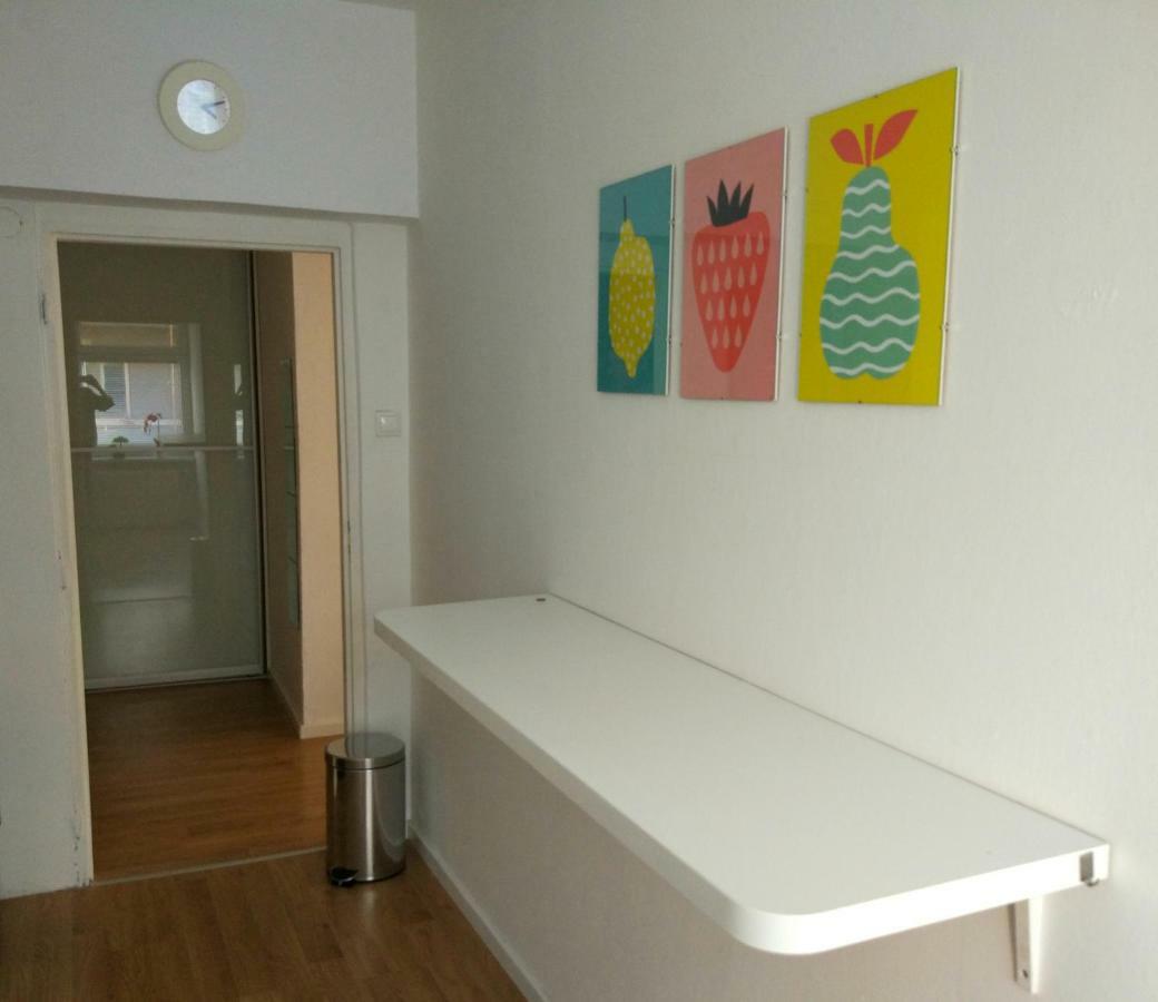 Riverview Apartment Bratislava Eksteriør billede
