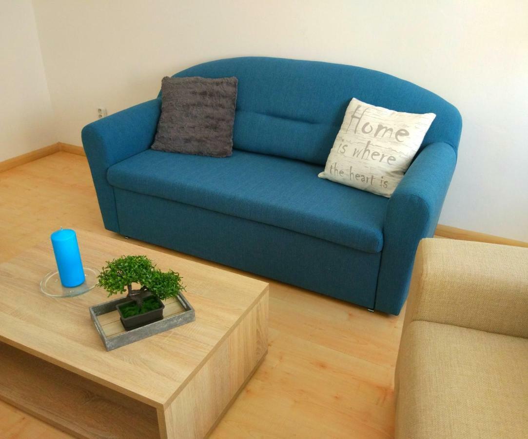 Riverview Apartment Bratislava Eksteriør billede
