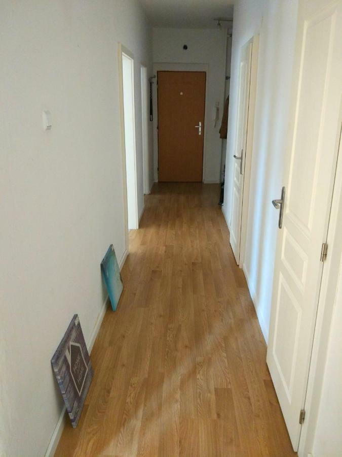 Riverview Apartment Bratislava Eksteriør billede